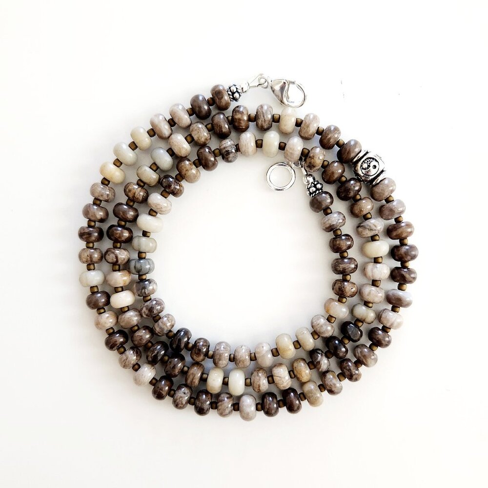Unisex SILVER LEAF AGATE GEMSTONE NECKLACE--24"